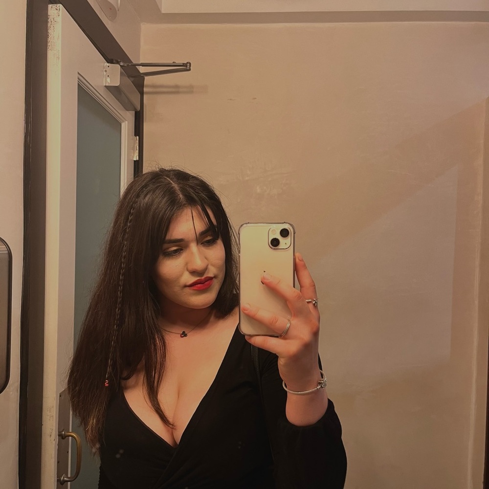 Meet your Posher, Celeste
